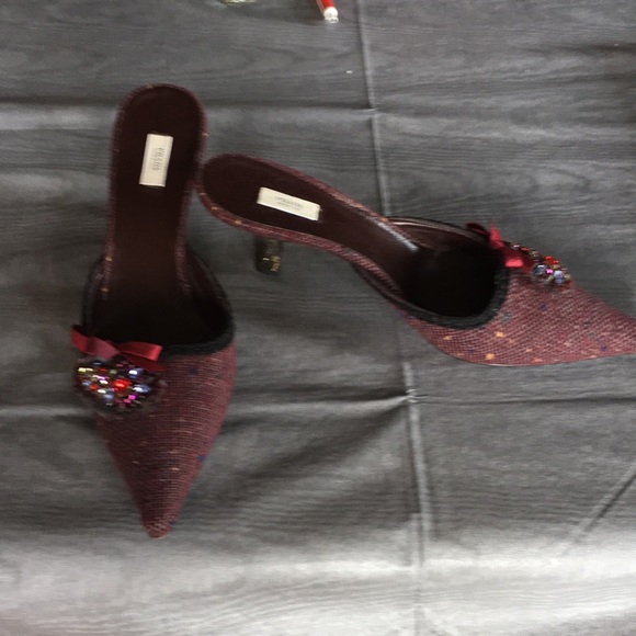 Prada Kitten heel mules. Size 9.5 B. Like new - Picture 3 of 8